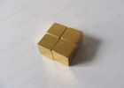 China Los imanes del bloque del neodimio del cubo cubrieron el oro N35 5 * 5 * 5 grado cent3igrado del milímetro 80 fábrica
